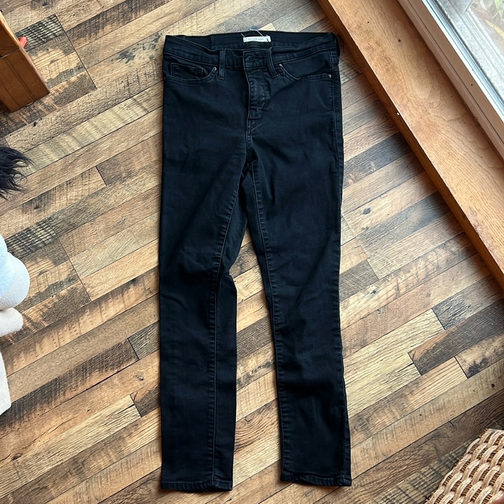 Levi’s Black Shaping Skinny Jeans